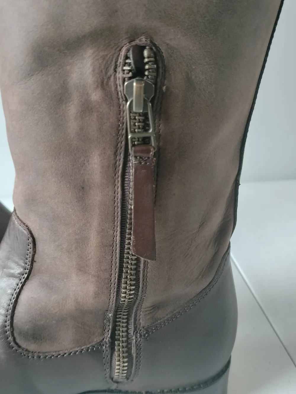 Johnston & Murphy Classic 7.5 Brown Faux Leather Riding Boots Office Chic Preppy